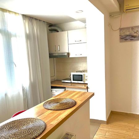 Victoriei Studio Bucureşti Ngoại thất bức ảnh