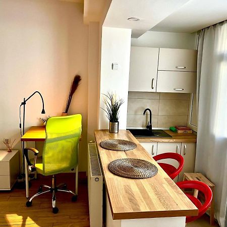 Victoriei Studio Bucureşti Ngoại thất bức ảnh