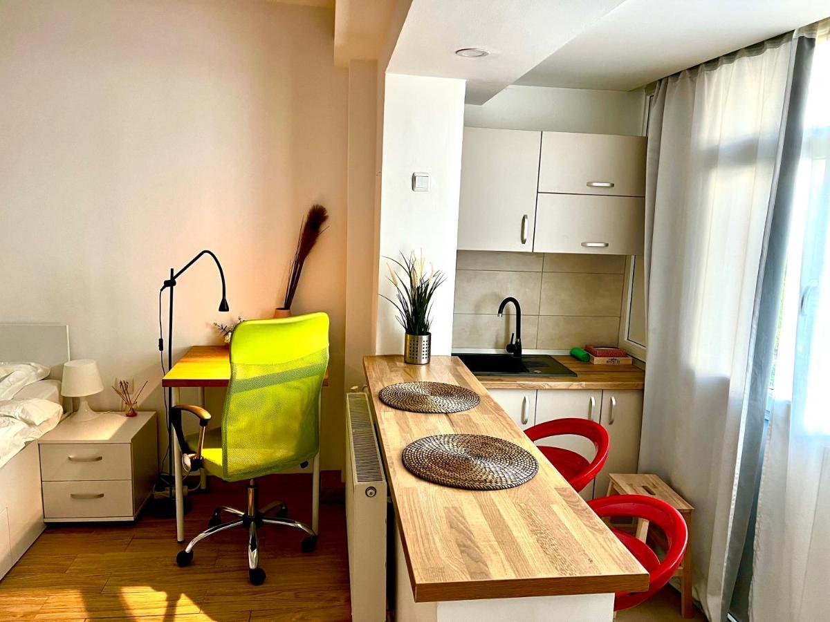 Victoriei Studio Bucureşti Ngoại thất bức ảnh